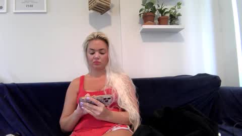 Badblondebunny online show from 09-30-25, 10:26