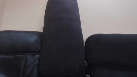 Snapshot of evilwhitegirl chatting on 09-21-25, 07:48 Melina online show from 09-21-25, 07:48