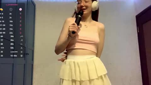 Eva online show from 09-19-25, 09:11