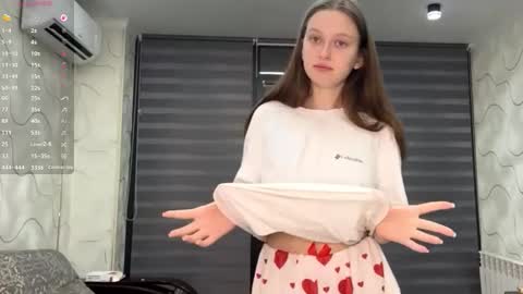 Eva online show from 11-10-25, 03:22