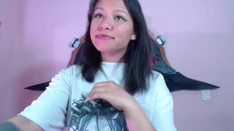 Im Evy online show from 11-04-25, 02:27