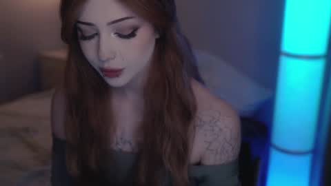 Snapshot of ex_angel chatting on 01-24-25, 10:51 Alyson online show from 01-24-25, 10:51