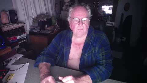 EXCEOS online show from 12-04-24, 02:48