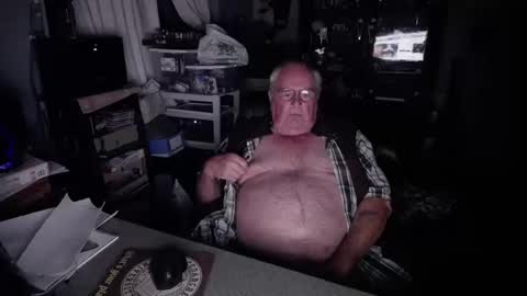 EXCEOS online show from 10-13-25, 01:55