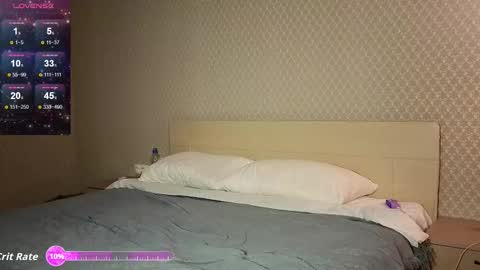 Snapshot of excited_kristi chatting on 10-23-25, 09:52 excited kristi online show from 10-23-25, 09:52