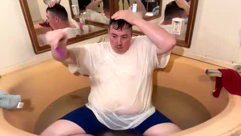 excitedwaffles online show from 04-18-26, 09:48