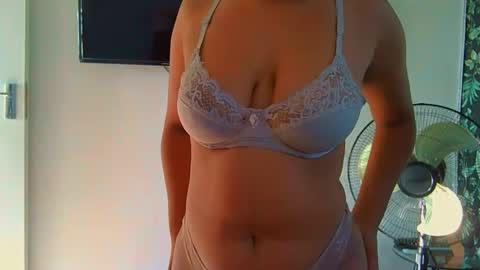 courtney online show from 04-01-26, 05:52