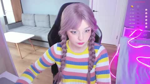  Amy  online show from 10-04-25, 10:57