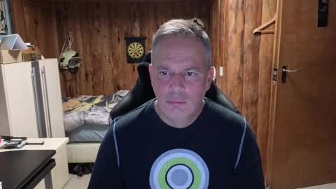 Snapshot of exibe1219 chatting on 12-29-24, 01:38 exibe1219 online show from 12-29-24, 01:38