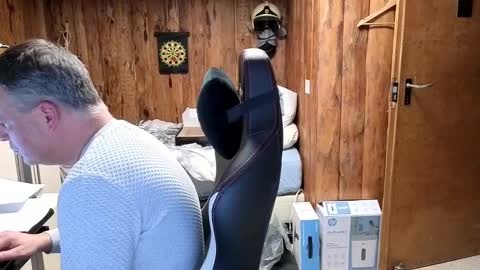 Snapshot of exibe1219 chatting on 02-05-25, 09:29 exibe1219 online show from 02-05-25, 09:29