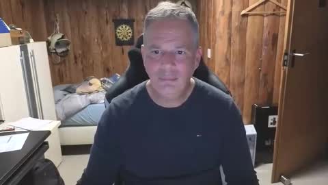 Snapshot of exibe1219 chatting on 09-25-25, 03:05 exibe1219 online show from 09-25-25, 03:05