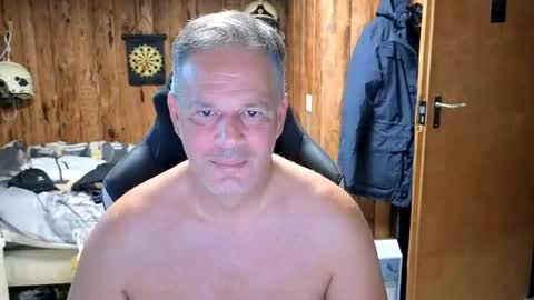 Snapshot of exibe1219 chatting on 08-09-26, 02:55 exibe1219 online show from 08-09-26, 02:55