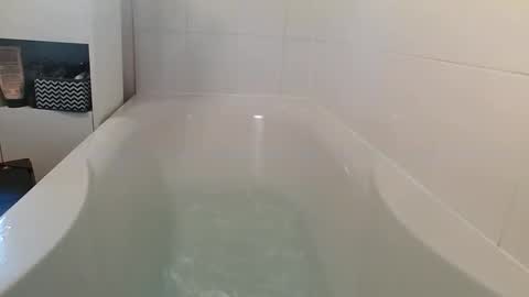 Frank online show from 05-10-26, 06:46