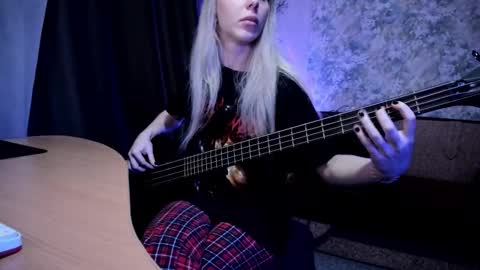 Snapshot of exorty chatting on 09-15-25, 12:21 my real name is Irene but Exo is oke too online show from 09-15-25, 12:21