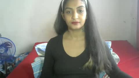 Snapshot of exotic_queen01 chatting on 02-10-25, 08:42 Amber online show from 02-10-25, 08:42
