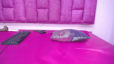 Snapshot of exoticdollxxx chatting on 01-12-25, 10:23 ExoticDollXXX online show from 01-12-25, 10:23
