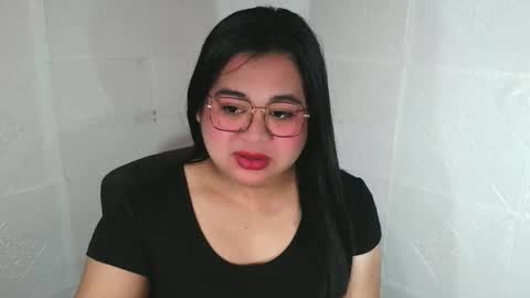 SHANTAL MARIE online show from 11-26-25, 02:40