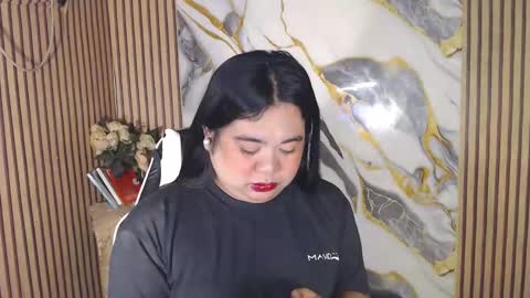 SHANTAL MARIE online show from 04-09-26, 10:09