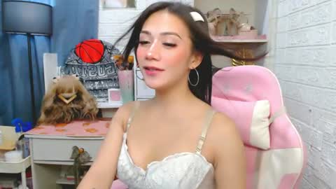 exotictssavie online show from 07-07-26, 05:06
