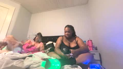 exotiiccmonroe1 online show from 02-21-26, 05:52