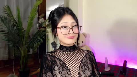 Candy  online show from 01-05-25, 02:41