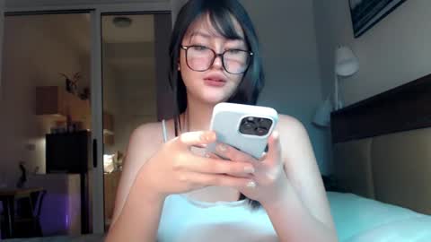 Candy  online show from 06-03-26, 03:06