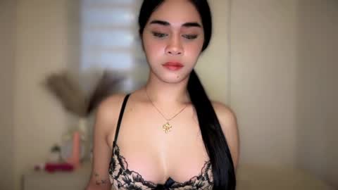 chloee online show from 03-08-26, 10:46