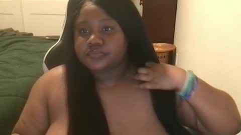 Miss Kitty online show from 11-03-25, 07:20