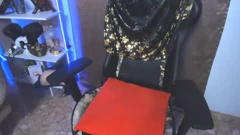 Snapshot of exquisite_gabe chatting on 12-12-24, 08:32 GABRIEL online show from 12-12-24, 08:32
