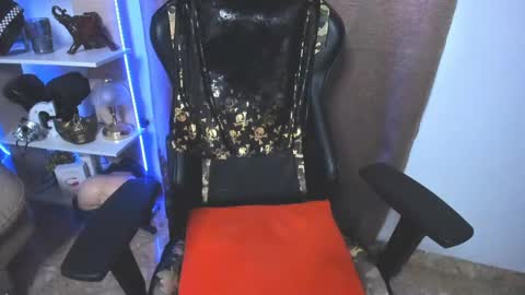 Snapshot of exquisite_gabe chatting on 12-19-24, 08:23 GABRIEL online show from 12-19-24, 08:23