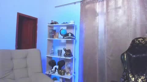 Snapshot of exquisite_gabe chatting on 12-22-24, 07:21 GABRIEL online show from 12-22-24, 07:21