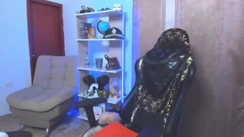 Snapshot of exquisite_gabe chatting on 12-23-24, 05:22 GABRIEL online show from 12-23-24, 05:22