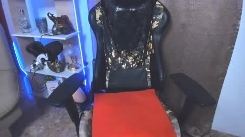 Snapshot of exquisite_gabe chatting on 12-25-24, 06:19 GABRIEL online show from 12-25-24, 06:19