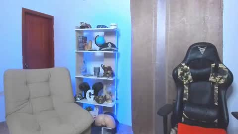 Snapshot of exquisite_gabe chatting on 03-12-25, 02:09 GABRIEL online show from 03-12-25, 02:09