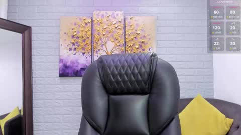      online show from 11-08-25, 01:44