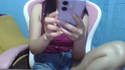 Snapshot of eyewet chatting on 04-19-26, 12:00 Eye online show from 04-19-26, 12:00