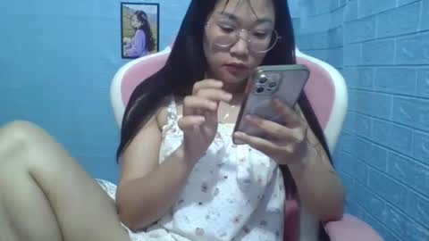 Snapshot of eyewet chatting on 05-13-26, 11:55 Eye online show from 05-13-26, 11:55