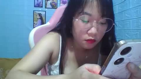 Snapshot of eyewet chatting on 05-14-26, 02:24 Eye online show from 05-14-26, 02:24