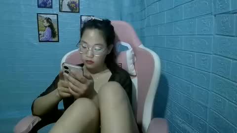 Snapshot of eyewet chatting on 06-03-26, 03:06 Eye online show from 06-03-26, 03:06