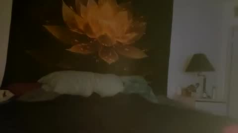 Snapshot of ezbreezy13 chatting on 02-01-26, 07:07 ezbreezy13 online show from 02-01-26, 07:07