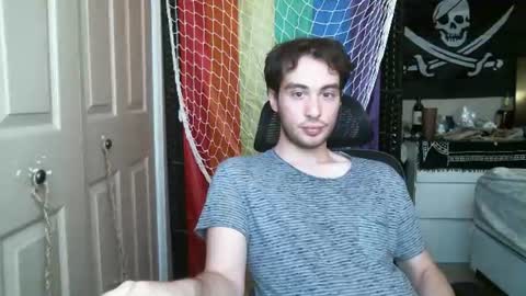 Ezra Naamah online show from 06-17-26, 05:47