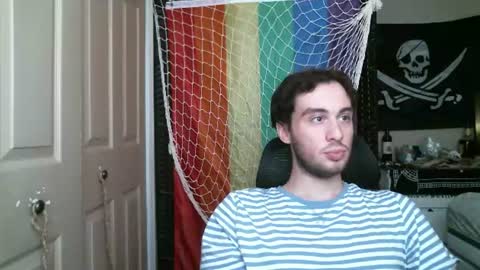 Ezra Naamah online show from 07-13-26, 03:37