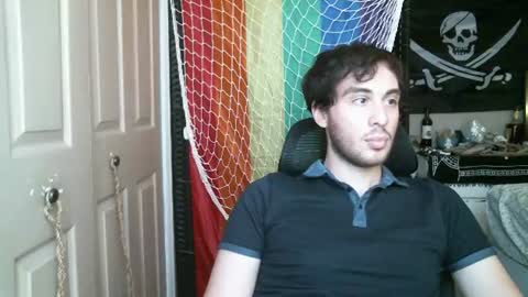 Ezra Naamah online show from 07-25-26, 06:49