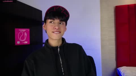 Snapshot of ezra_storm chatting on 10-03-25, 04:53 Juan online show from 10-03-25, 04:53