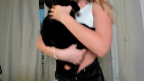  if you dont have fansly account yet use this link to registration    online show from 02-05-25, 02:37