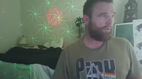 Snapshot of f33l_good chatting on 03-19-26, 02:21 F33l Good online show from 03-19-26, 02:21