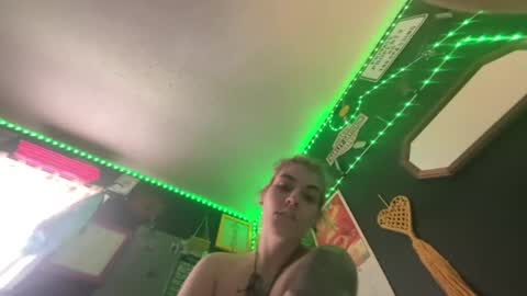 lucyf3rn online show from 08-09-26, 04:01