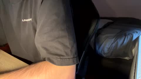 Call me bitch online show from 12-19-24, 02:02