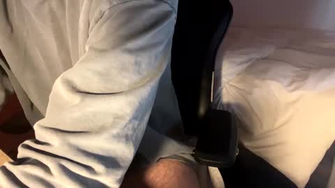 Call me bitch online show from 01-01-25, 10:32