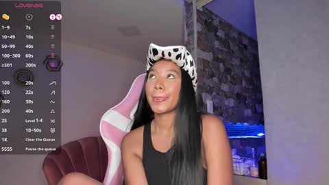 Thianna online show from 02-12-25, 10:24